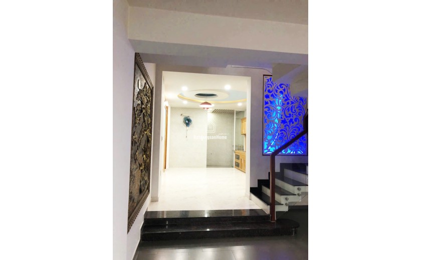 D2117 ⚡️ nhà 1/ Đường Số 9 Gò Vấp, SHR, Vuông, HXH, 5 tầng, 8.x tỷ